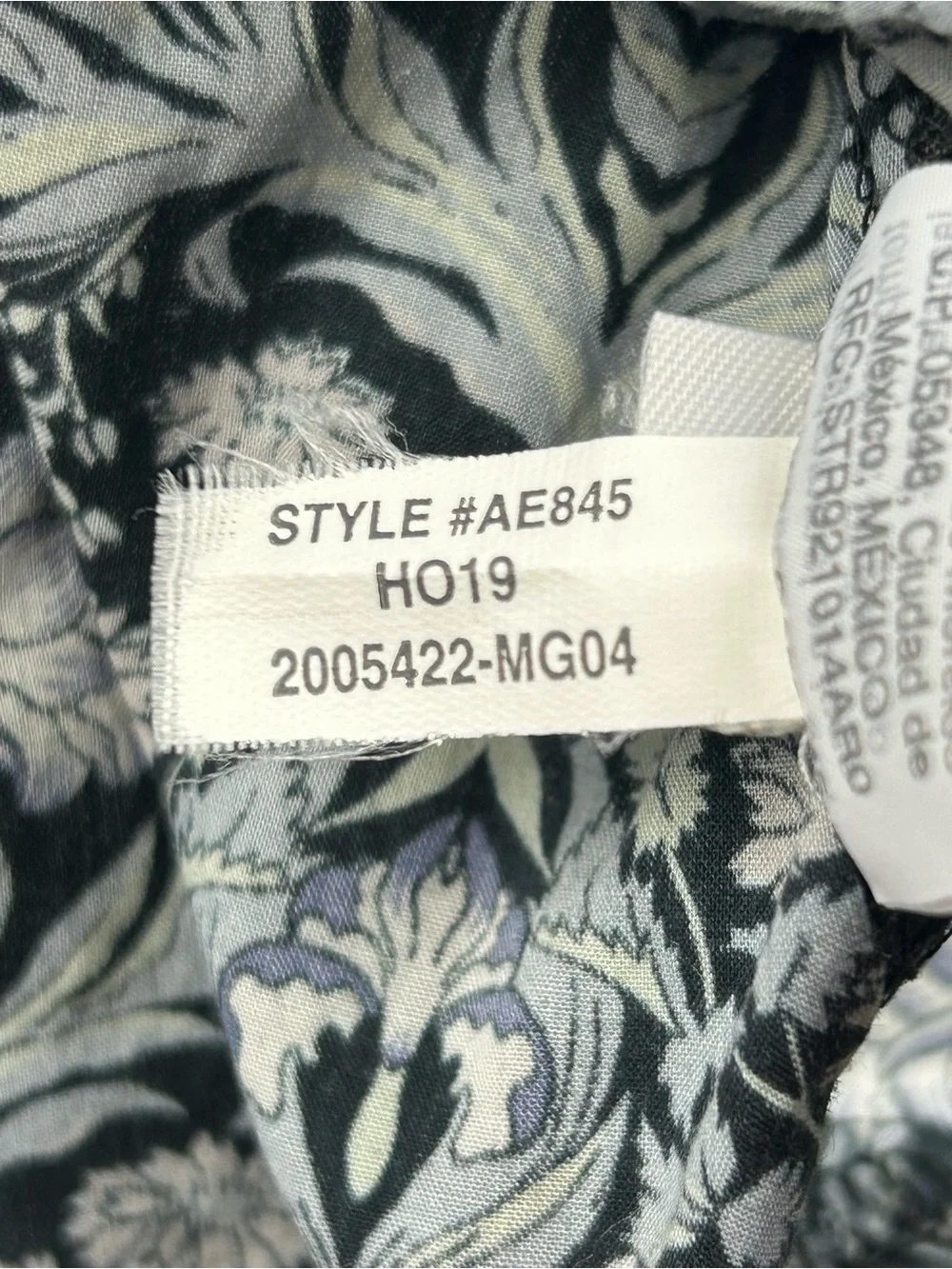J Crew Liberty Floral Print Long Sleeve Button Down Shirt Womens 8